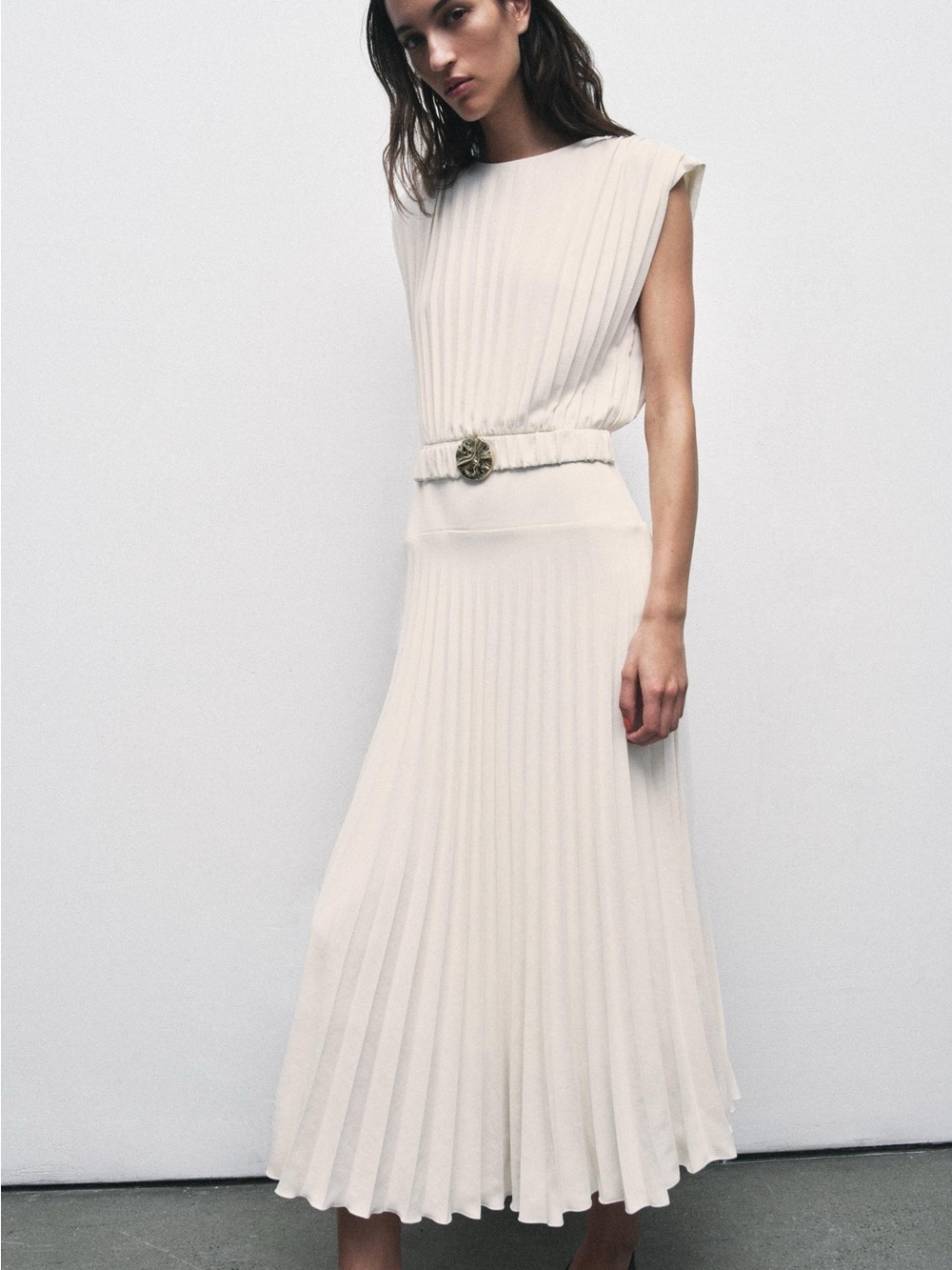 Zara Cream Pleated Sleeveless Midi Dress with Decorative Tag